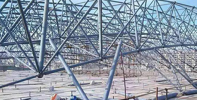 大兴盘点螺栓球网架对于选材方面的4个基本恳求